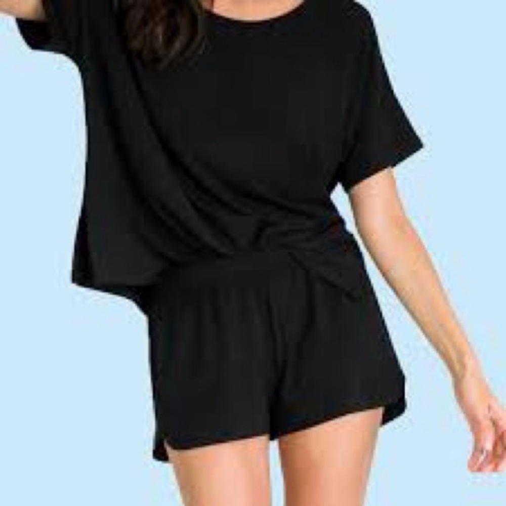 NWT Recliner Sleep Tee Set Black